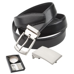 Twice kožený opasek s dvěma sponami v černé krabičce