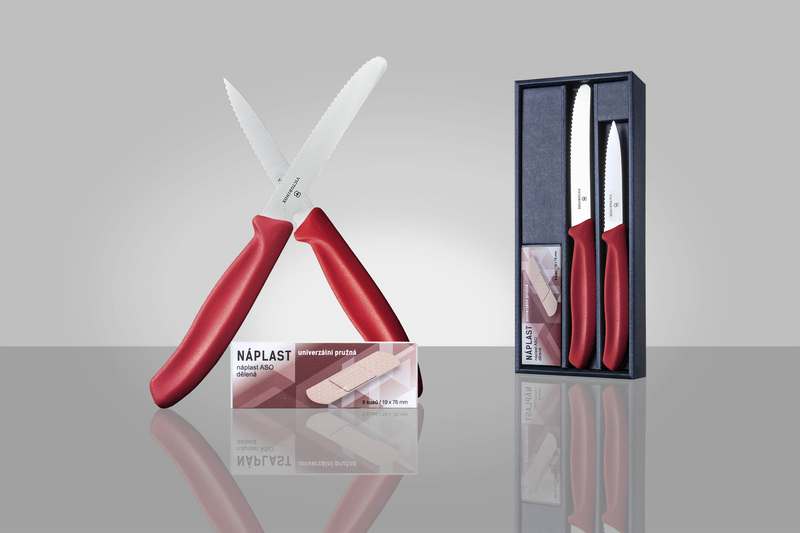 Sada 2 nože Victorinox 8-11 cm + náplasti