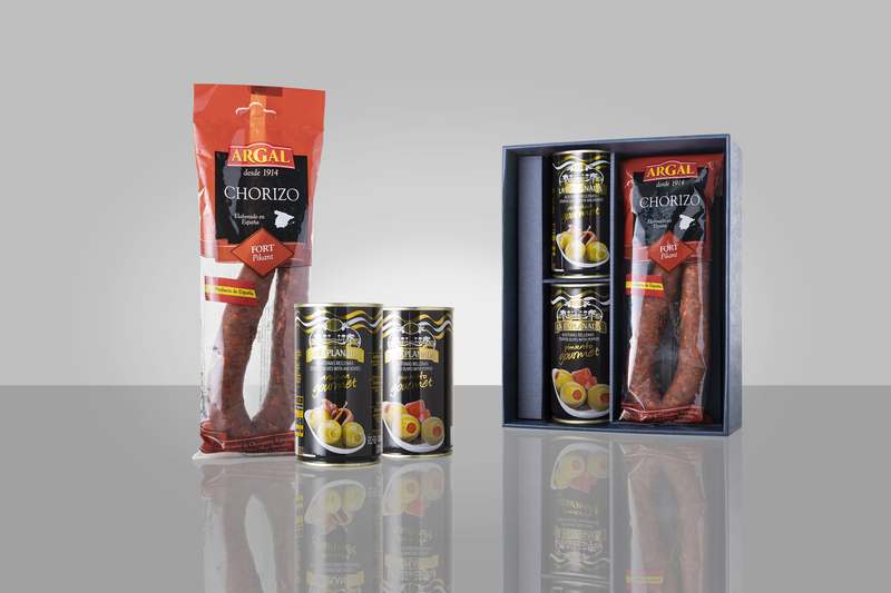 Sada klobasa Chorizo 200g + 2 x olivy