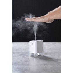 Dávkovač dezinfekčního prostředku na ruce Bisnal