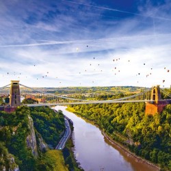 Poznámkový kalendář Mosty 2024, 30 x 30 cm