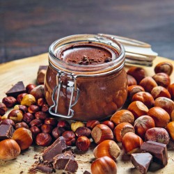 Poznámkový kalendář Čokoláda 2024, voňavý, 30 x 30 cm