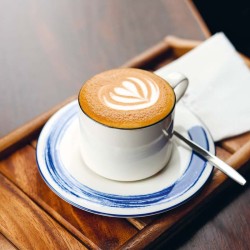 Poznámkový kalendář Káva 2024, voňavý, 30 x 30 cm