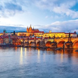 Poznámkový kalendář Praha 2024, 30 x 30 cm