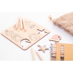 Ravya hra na vybarvení na přizpůsobení vánočních tvarů