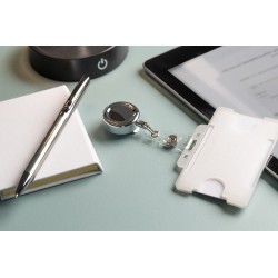 Backstage držák na ski pass