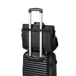 Derek Držák na dokumenty