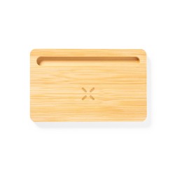 Loubron Stojánek s nabíječkou