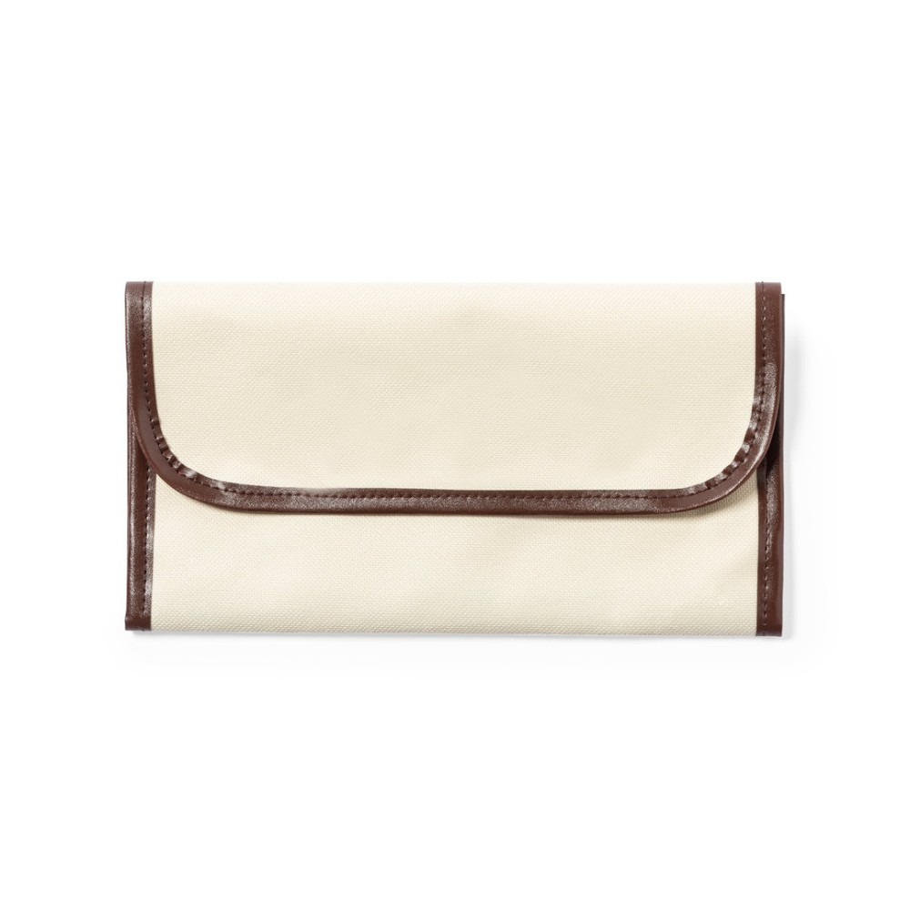 Farrel Kapsa na cestovní doklady