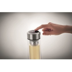 Láhev s dotykovým teploměrem