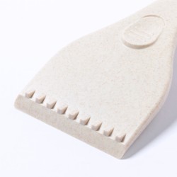 Guñon Škrabka na led z pšeničné slámy