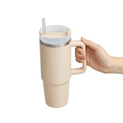 DRINK DELUXE - Vakuový kelímek na pití