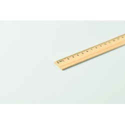 RULER20 Dřevěné pravítko 20 cm