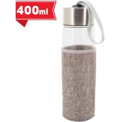 Skleněná láhev v pouzdře