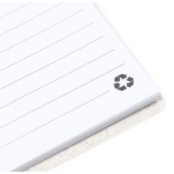 Emily Sada zápisníku a pera z pšeničné slámy