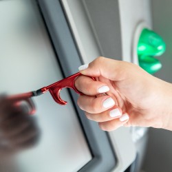 Cimak Bezdotykový přívěsek na klíče