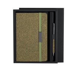 Malcon sada poznámkového bloku a pera