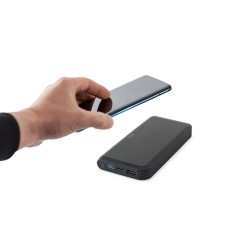 BECKER 10. Powerbanka 10000 mAh s 15W superrychlou nabíječkou