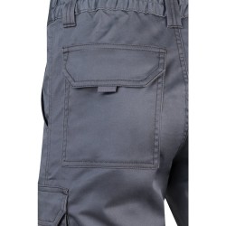 VL HEBE. Strečové bermudy s více kapsami (240 g/m²), z bavlny (46 %), EME (38 %) a polyesteru (16 %)