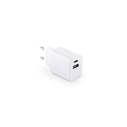 WEGENER. Napájecí adaptér s portem USB-A 18W a USB-C 20W ve recyklovaného ABS (100% rABS)
