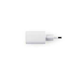 WEGENER. Napájecí adaptér s portem USB-A 18W a USB-C 20W ve recyklovaného ABS (100% rABS)