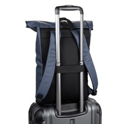 PORTLAND. Batoh s Roll Top z PU s kapsou na 16" notebook