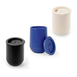 ADLINGTON. Cestovní hrnek s dvojitou stěnou z polypropylenu s vzduchovou izolací