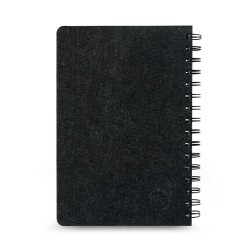 MISHIMA. Zápisník A5 s polotvrdým obalem z recyklované plsti (100% rPET) s kroužky a linkovanými stránkami