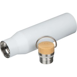 Láhev na pití vyrobená z recyklované nerezové oceli