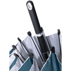 27 deštník Hurricane z RPET AWARE