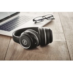 SINGAPUR sluchátka ANC v pouzdru