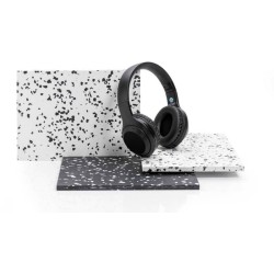 Sluchátka z RCS recyklovaného plastu