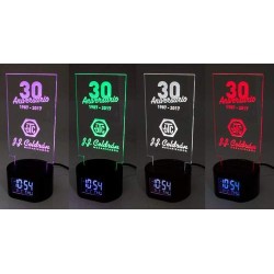 Hodiny s podsvětleným panelem