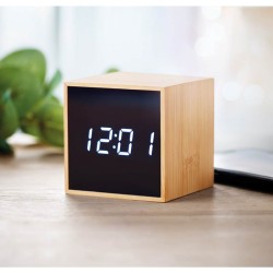 Mara clock Budík s LED v krytu z bambusu