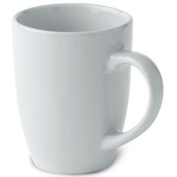 Bílý tvarovaný hrnek