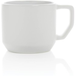 Moderní keramický hrnek