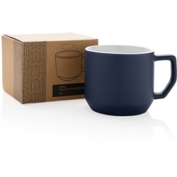 Moderní keramický hrnek