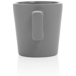 Moderní keramický hrnek na kávu