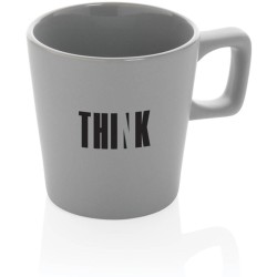 Moderní keramický hrnek na kávu