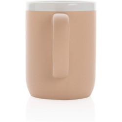 Keramický hrnek s bílým lemem