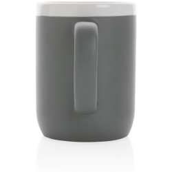 Keramický hrnek s bílým lemem