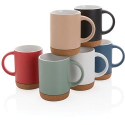 Keramický hrnek s korkovým podstavcem