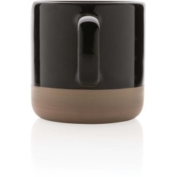 Glazovaný keramický hrnek