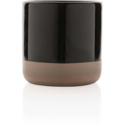 Glazovaný keramický hrnek