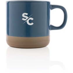 Glazovaný keramický hrnek