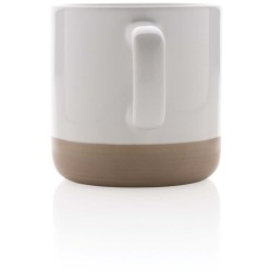 Glazovaný keramický hrnek