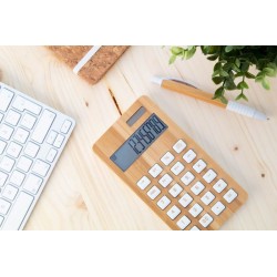 Kalkulačka z bambusu BooCalc