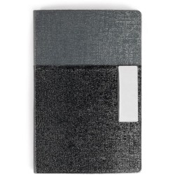 Travolta sada vizitkáře a klíčenky