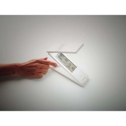 Stolní lampa a meteostanice