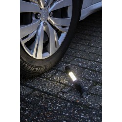 Velká teleskopická svítilna s COB